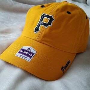 Womens Pirates baseball cap